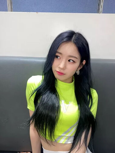 Wooyeon (우연)
